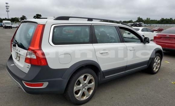 Acheter Neuf Voiture Volvo XC70 Blanc à Lagos, État de Lagos Acheter Neuf Voiture Volvo XC70 Blanc à Lagos, État de Lagos
