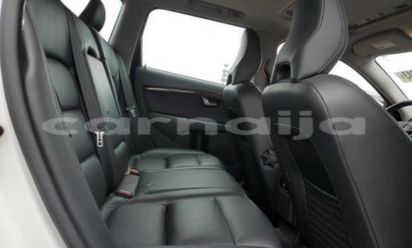 Acheter Neuf Voiture Volvo XC70 Blanc à Lagos, État de Lagos Acheter Neuf Voiture Volvo XC70 Blanc à Lagos, État de Lagos