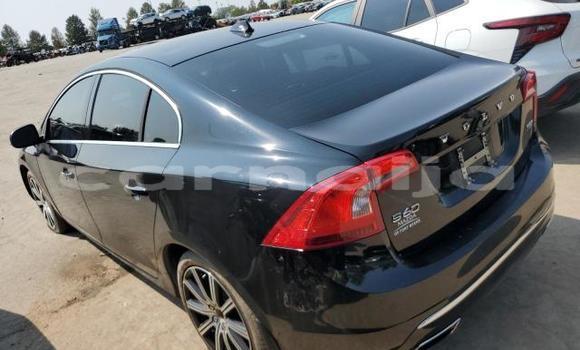 Acheter Neuf Voiture Volvo S60 Noir à Lagos, État de Lagos Acheter Neuf Voiture Volvo S60 Noir à Lagos, État de Lagos