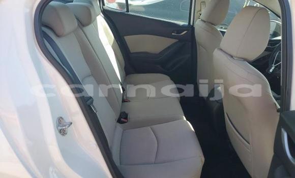 Acheter Neuf Voiture Mazda 3 Blanc à Lagos, État de Lagos Acheter Neuf Voiture Mazda 3 Blanc à Lagos, État de Lagos