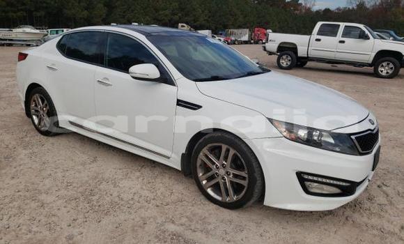 Acheter Neuf Voiture Kia Optima Blanc à Lagos, État de Lagos Acheter Neuf Voiture Kia Optima Blanc à Lagos, État de Lagos