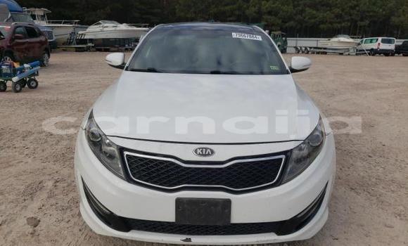 Acheter Neuf Voiture Kia Optima Blanc à Lagos, État de Lagos Acheter Neuf Voiture Kia Optima Blanc à Lagos, État de Lagos