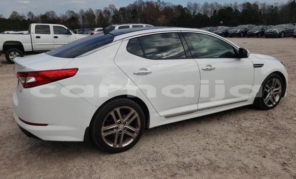 Acheter Neuf Voiture Kia Optima Blanc à Lagos, État de Lagos Acheter Neuf Voiture Kia Optima Blanc à Lagos, État de Lagos