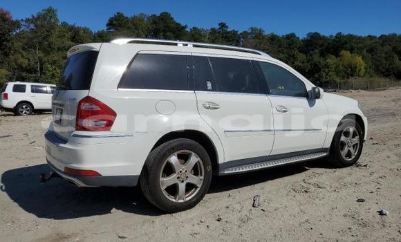 Acheter Neuf Voiture Mercedes-Benz GL–Class Blanc à Lagos, État de Lagos Acheter Neuf Voiture Mercedes-Benz GL–Class Blanc à Lagos, État de Lagos