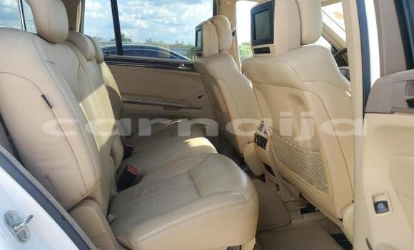 Acheter Neuf Voiture Mercedes-Benz GL–Class Blanc à Lagos, État de Lagos Acheter Neuf Voiture Mercedes-Benz GL–Class Blanc à Lagos, État de Lagos