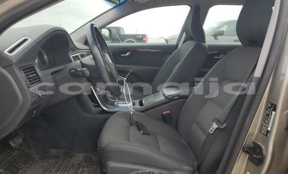 Acheter Neuf Voiture Volvo XC70 Noir à Lagos, État de Lagos Acheter Neuf Voiture Volvo XC70 Noir à Lagos, État de Lagos