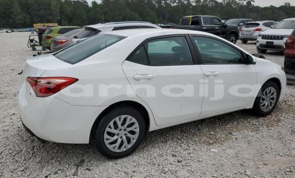 Acheter Neuf Voiture Toyota Corolla Blanc à Lagos, État de Lagos Acheter Neuf Voiture Toyota Corolla Blanc à Lagos, État de Lagos