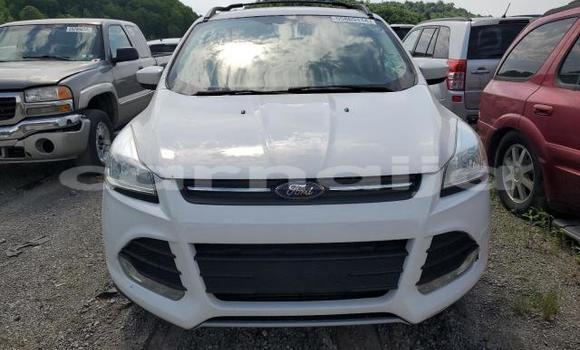 Acheter Neuf Voiture Ford Escape Blanc à Lagos, État de Lagos Acheter Neuf Voiture Ford Escape Blanc à Lagos, État de Lagos