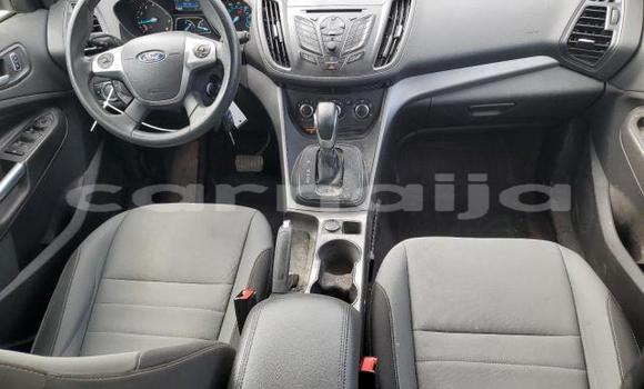 Acheter Neuf Voiture Ford Escape Blanc à Lagos, État de Lagos Acheter Neuf Voiture Ford Escape Blanc à Lagos, État de Lagos