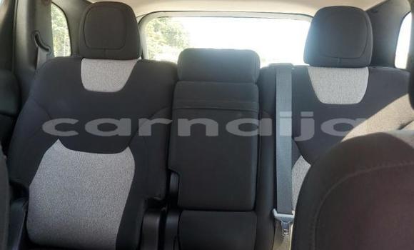 Acheter Neuf Voiture Jeep Cherokee Rouge à Lagos, État de Lagos Acheter Neuf Voiture Jeep Cherokee Rouge à Lagos, État de Lagos