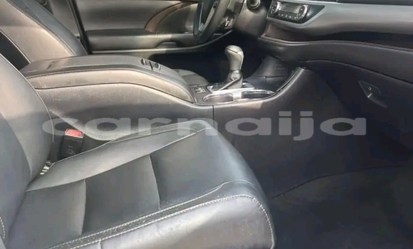 Acheter Occasion Voiture Toyota Highlander Blanc à Abuja, État de Lagos Acheter Occasion Voiture Toyota Highlander Blanc à Abuja, État de Lagos