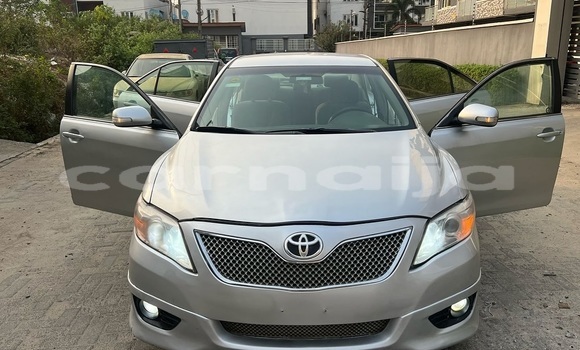 Acheter Occasion Voiture Toyota Camry Noir à Abadan, Borno Acheter Occasion Voiture Toyota Camry Noir à Abadan, Borno