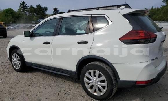 Acheter Neuf Voiture Nissan Rogue Blanc à Lagos, État de Lagos Acheter Neuf Voiture Nissan Rogue Blanc à Lagos, État de Lagos
