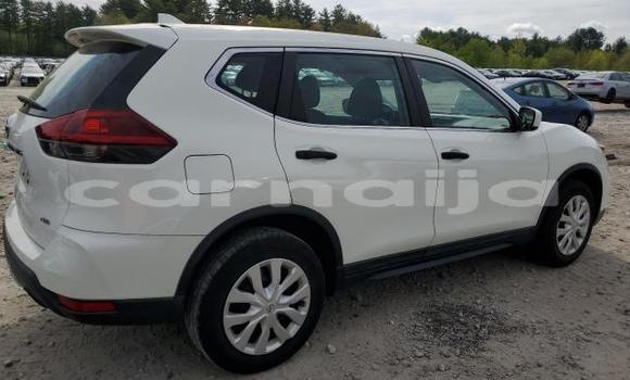 Acheter Neuf Voiture Nissan Rogue Blanc à Lagos, État de Lagos Acheter Neuf Voiture Nissan Rogue Blanc à Lagos, État de Lagos