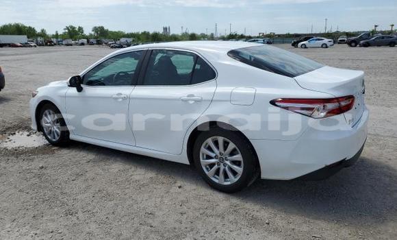 Acheter Neuf Voiture Toyota Camry Blanc à Lagos, État de Lagos Acheter Neuf Voiture Toyota Camry Blanc à Lagos, État de Lagos