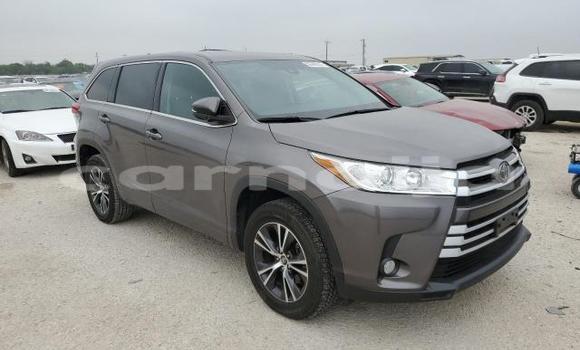 Acheter Neuf Voiture Toyota Highlander Noir à Lagos, État de Lagos Acheter Neuf Voiture Toyota Highlander Noir à Lagos, État de Lagos
