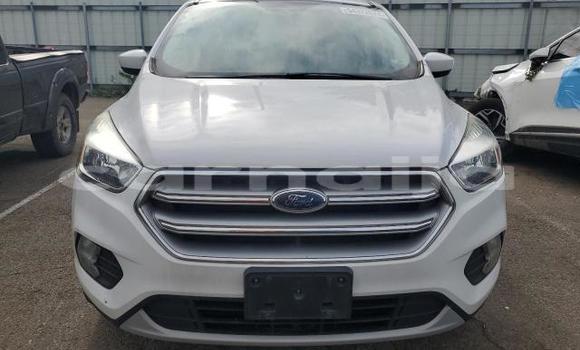 Acheter Neuf Voiture Ford Escape Blanc à Lagos, État de Lagos Acheter Neuf Voiture Ford Escape Blanc à Lagos, État de Lagos