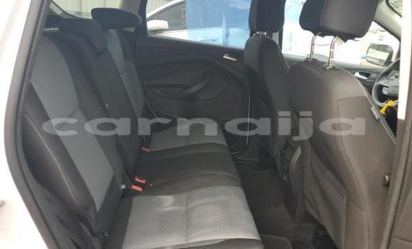 Acheter Neuf Voiture Ford Escape Blanc à Lagos, État de Lagos Acheter Neuf Voiture Ford Escape Blanc à Lagos, État de Lagos