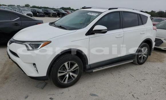 Acheter Neuf Voiture Toyota RAV4 Blanc à Lagos, État de Lagos Acheter Neuf Voiture Toyota RAV4 Blanc à Lagos, État de Lagos