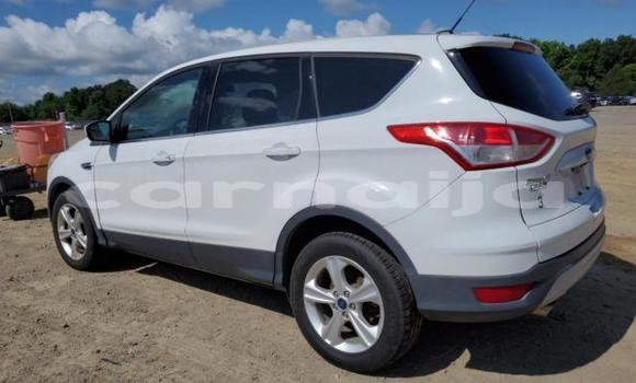 Acheter Neuf Voiture Ford Escape Blanc à Lagos, État de Lagos Acheter Neuf Voiture Ford Escape Blanc à Lagos, État de Lagos