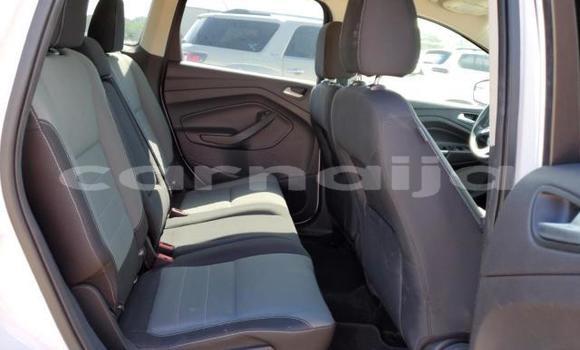 Acheter Neuf Voiture Ford Escape Blanc à Lagos, État de Lagos Acheter Neuf Voiture Ford Escape Blanc à Lagos, État de Lagos