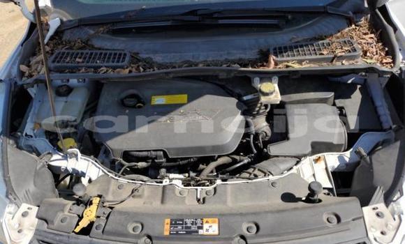 Acheter Neuf Voiture Ford Escape Blanc à Lagos, État de Lagos Acheter Neuf Voiture Ford Escape Blanc à Lagos, État de Lagos