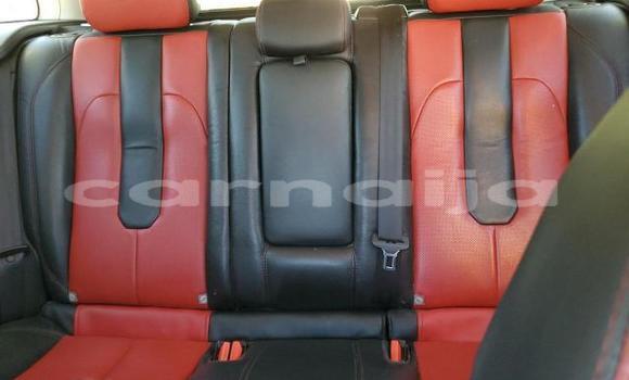 Acheter Neuf Voiture Land Rover Range Rover Evoque Noir à Lagos, État de Lagos Acheter Neuf Voiture Land Rover Range Rover Evoque Noir à Lagos, État de Lagos