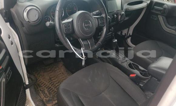 Acheter Neuf Voiture Jeep Wrangler Blanc à Lagos, État de Lagos Acheter Neuf Voiture Jeep Wrangler Blanc à Lagos, État de Lagos