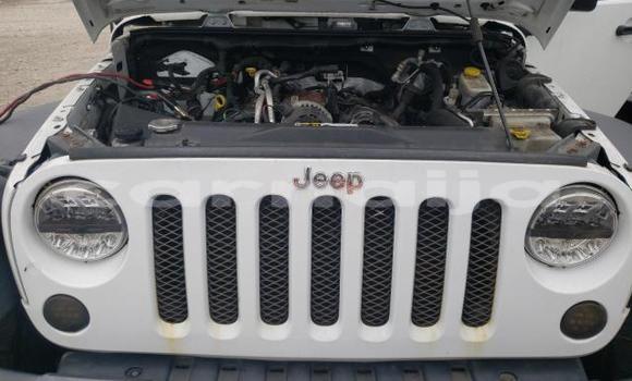 Acheter Neuf Voiture Jeep Wrangler Blanc à Lagos, État de Lagos Acheter Neuf Voiture Jeep Wrangler Blanc à Lagos, État de Lagos