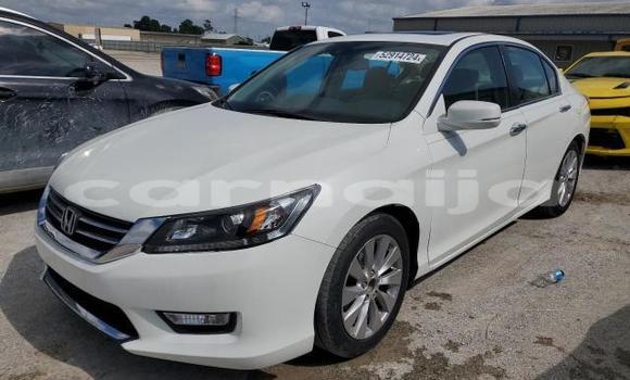 Acheter Neuf Voiture Honda Accord Blanc à Lagos, État de Lagos