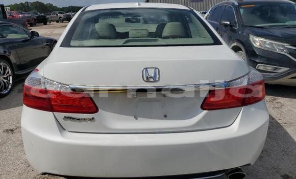 Buy New Honda Accord White Car in Lagos in Lagos State Buy New Honda Accord White Car in Lagos in Lagos State