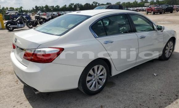 Buy New Honda Accord White Car in Lagos in Lagos State Buy New Honda Accord White Car in Lagos in Lagos State