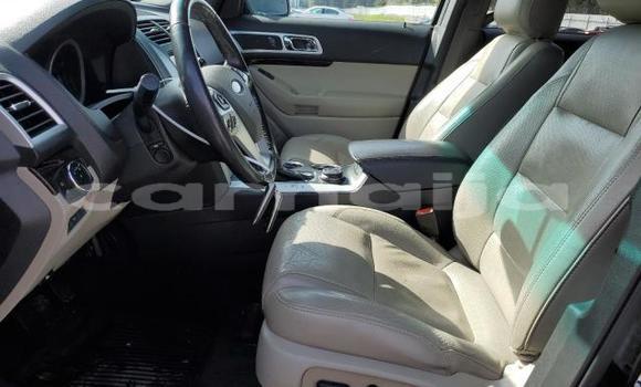 Acheter Neuf Voiture Ford Explorer Noir à Lagos, État de Lagos Acheter Neuf Voiture Ford Explorer Noir à Lagos, État de Lagos