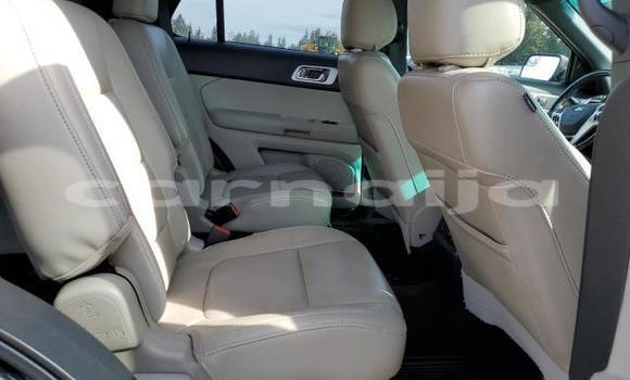 Acheter Neuf Voiture Ford Explorer Noir à Lagos, État de Lagos Acheter Neuf Voiture Ford Explorer Noir à Lagos, État de Lagos