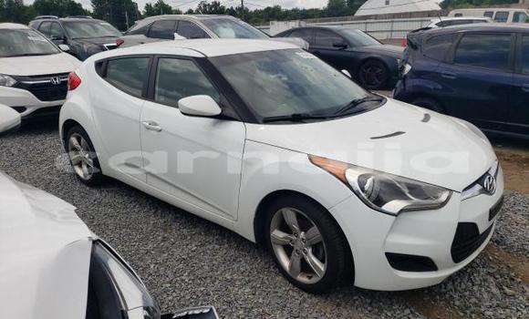 Acheter Neuf Voiture Hyundai Veloster Blanc à Lagos, État de Lagos Acheter Neuf Voiture Hyundai Veloster Blanc à Lagos, État de Lagos
