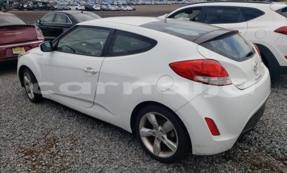 Acheter Neuf Voiture Hyundai Veloster Blanc à Lagos, État de Lagos Acheter Neuf Voiture Hyundai Veloster Blanc à Lagos, État de Lagos