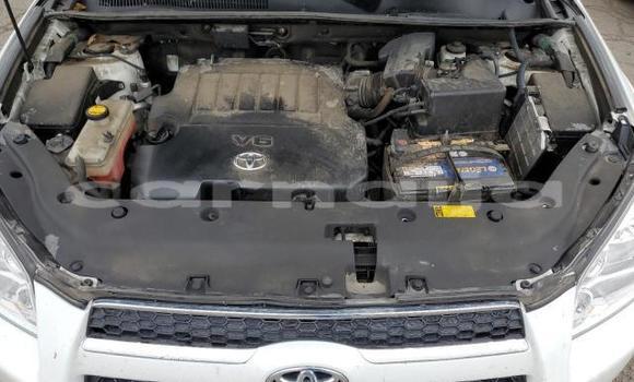 Acheter Neuf Voiture Toyota RAV4 Blanc à Lagos, État de Lagos Acheter Neuf Voiture Toyota RAV4 Blanc à Lagos, État de Lagos