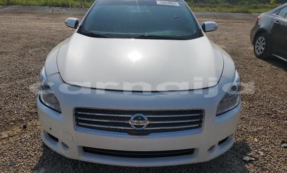 Acheter Neuf Voiture Nissan Maxima Blanc à Lagos, État de Lagos Acheter Neuf Voiture Nissan Maxima Blanc à Lagos, État de Lagos
