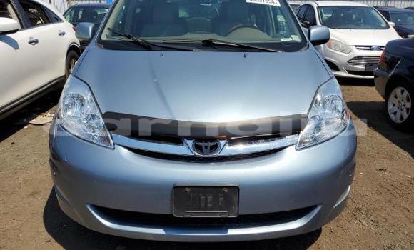 Buy New Toyota Sienna Blue Car in Lagos in Lagos State Buy New Toyota Sienna Blue Car in Lagos in Lagos State