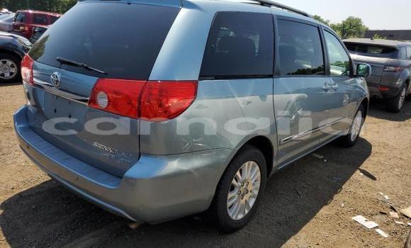 Buy New Toyota Sienna Blue Car in Lagos in Lagos State Buy New Toyota Sienna Blue Car in Lagos in Lagos State