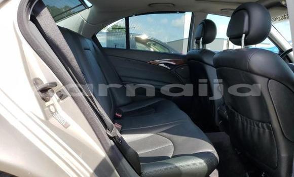 Acheter Neuf Voiture Mercedes-Benz E–Class Noir à Lagos, État de Lagos Acheter Neuf Voiture Mercedes-Benz E–Class Noir à Lagos, État de Lagos
