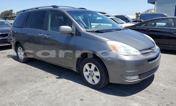 Acheter Neuf Voiture Toyota Sienna Noir à Lagos, État de Lagos Acheter Neuf Voiture Toyota Sienna Noir à Lagos, État de Lagos