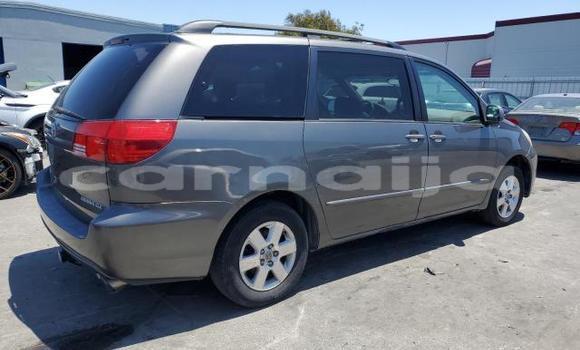 Acheter Neuf Voiture Toyota Sienna Noir à Lagos, État de Lagos Acheter Neuf Voiture Toyota Sienna Noir à Lagos, État de Lagos