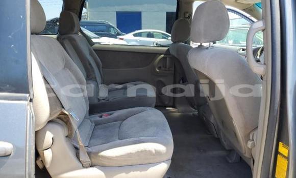 Acheter Neuf Voiture Toyota Sienna Noir à Lagos, État de Lagos Acheter Neuf Voiture Toyota Sienna Noir à Lagos, État de Lagos