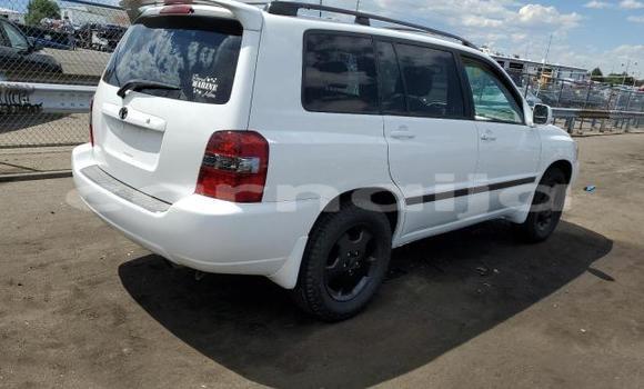 Acheter Neuf Voiture Toyota Highlander Blanc à Lagos, État de Lagos Acheter Neuf Voiture Toyota Highlander Blanc à Lagos, État de Lagos