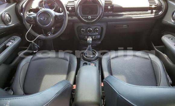 Acheter Neuf Voiture MINI Clubman Noir à Lagos, État de Lagos Acheter Neuf Voiture MINI Clubman Noir à Lagos, État de Lagos