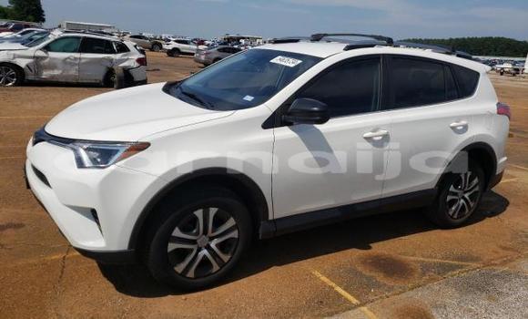 Acheter Neuf Voiture Toyota RAV4 Blanc à Lagos, État de Lagos Acheter Neuf Voiture Toyota RAV4 Blanc à Lagos, État de Lagos