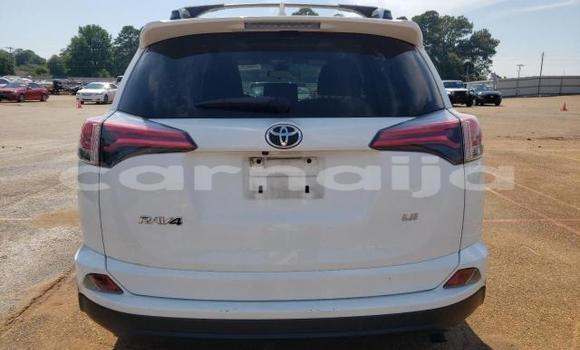 Acheter Neuf Voiture Toyota RAV4 Blanc à Lagos, État de Lagos Acheter Neuf Voiture Toyota RAV4 Blanc à Lagos, État de Lagos
