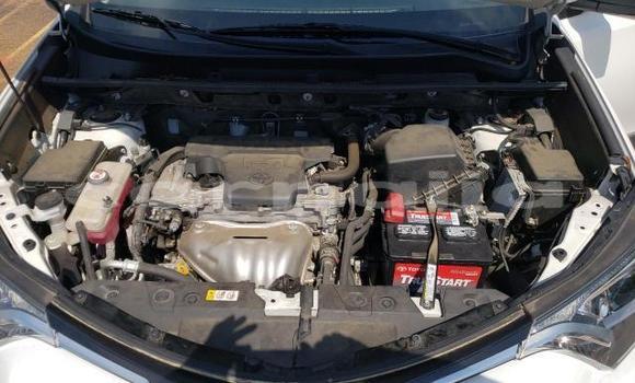 Acheter Neuf Voiture Toyota RAV4 Blanc à Lagos, État de Lagos Acheter Neuf Voiture Toyota RAV4 Blanc à Lagos, État de Lagos