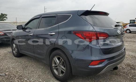 Acheter Neuf Voiture Hyundai Santa Fe Noir à Lagos, État de Lagos Acheter Neuf Voiture Hyundai Santa Fe Noir à Lagos, État de Lagos